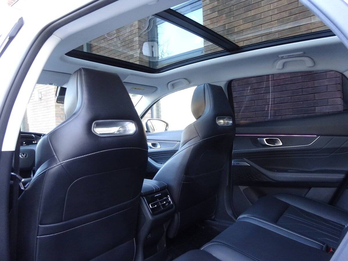 Changan UNI-K с пробегом — 2023 год. Фото: #30