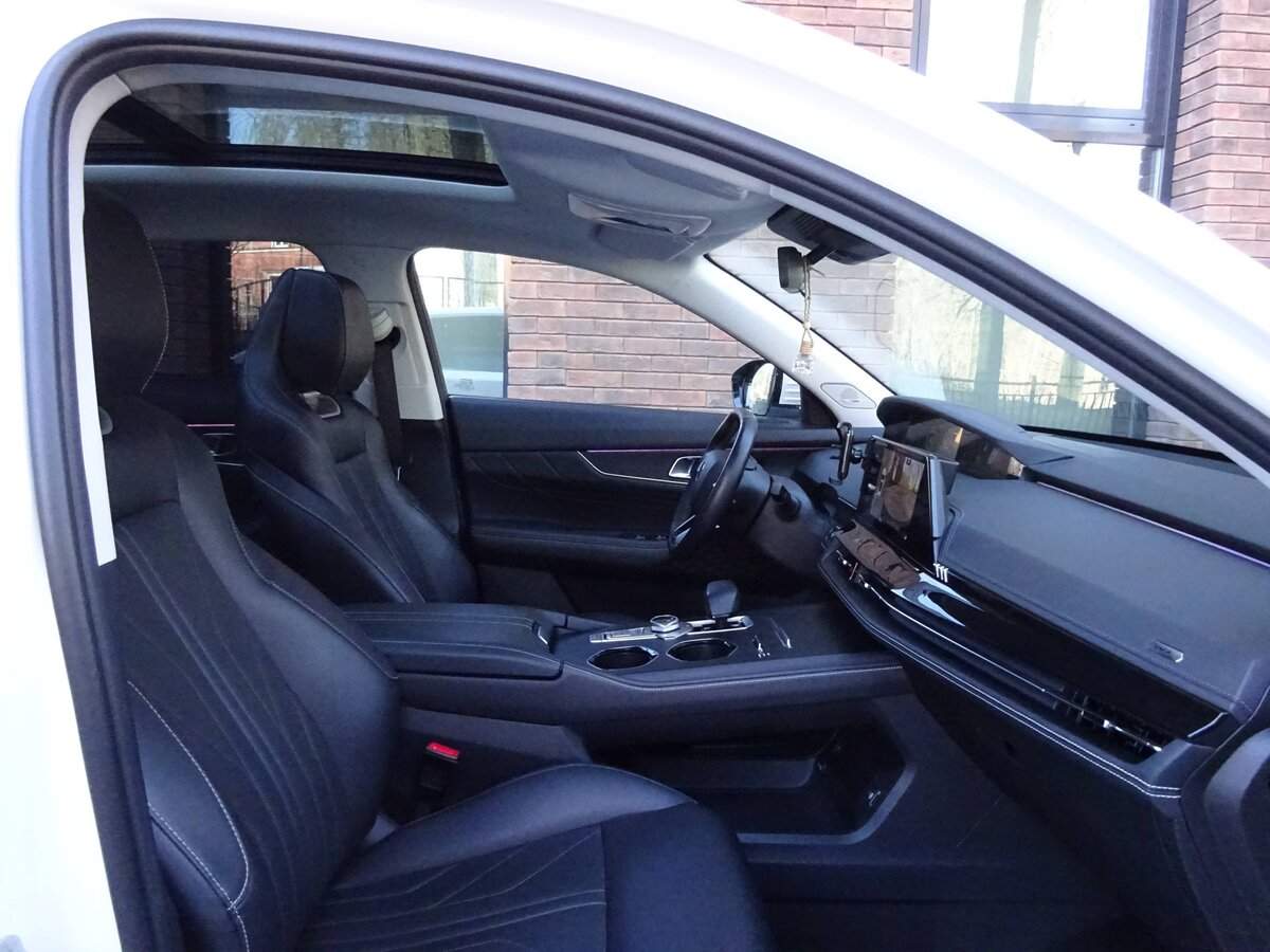 Changan UNI-K с пробегом — 2023 год. Фото: #34