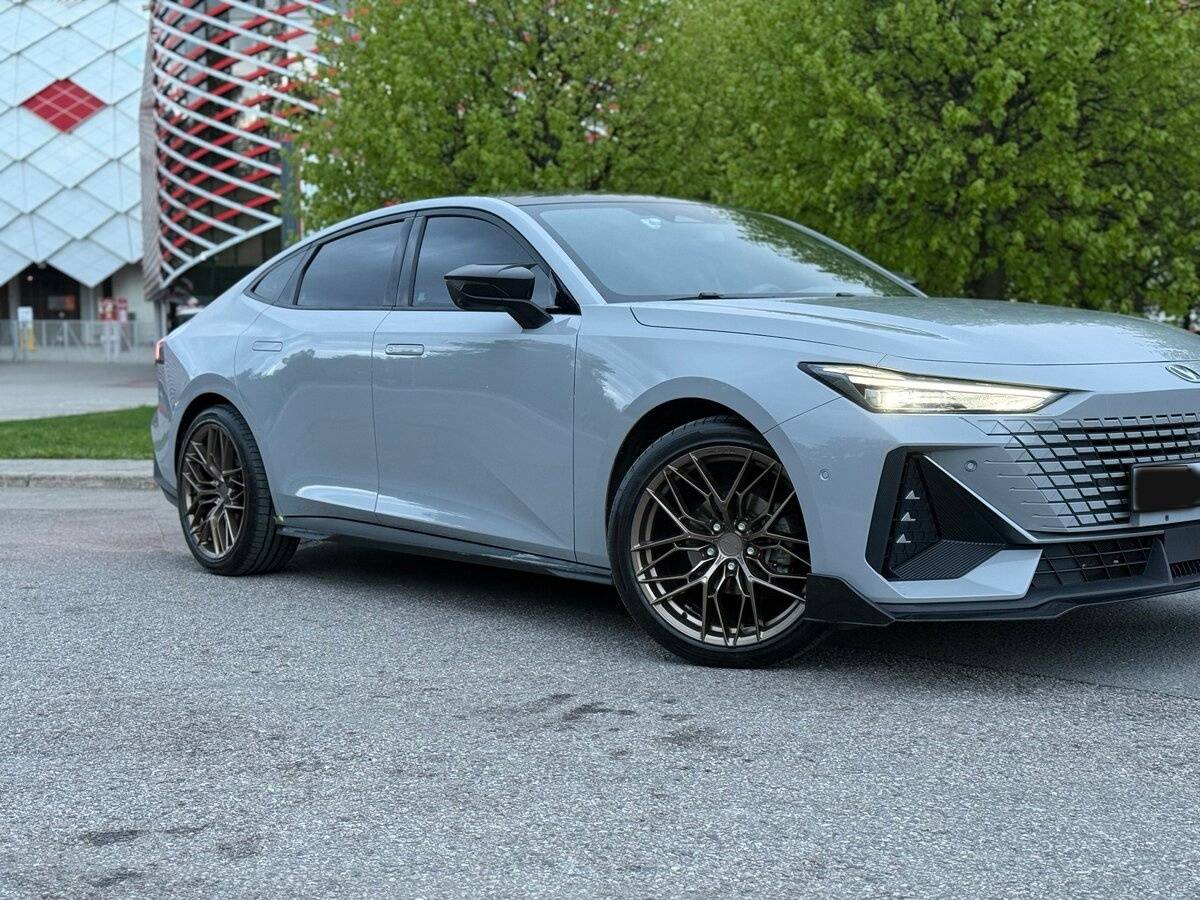 Changan UNI-V с пробегом — 2024 год. Фото: #5