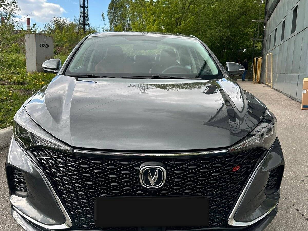 Changan Eado Plus с пробегом — 2024 год. Фото: #1