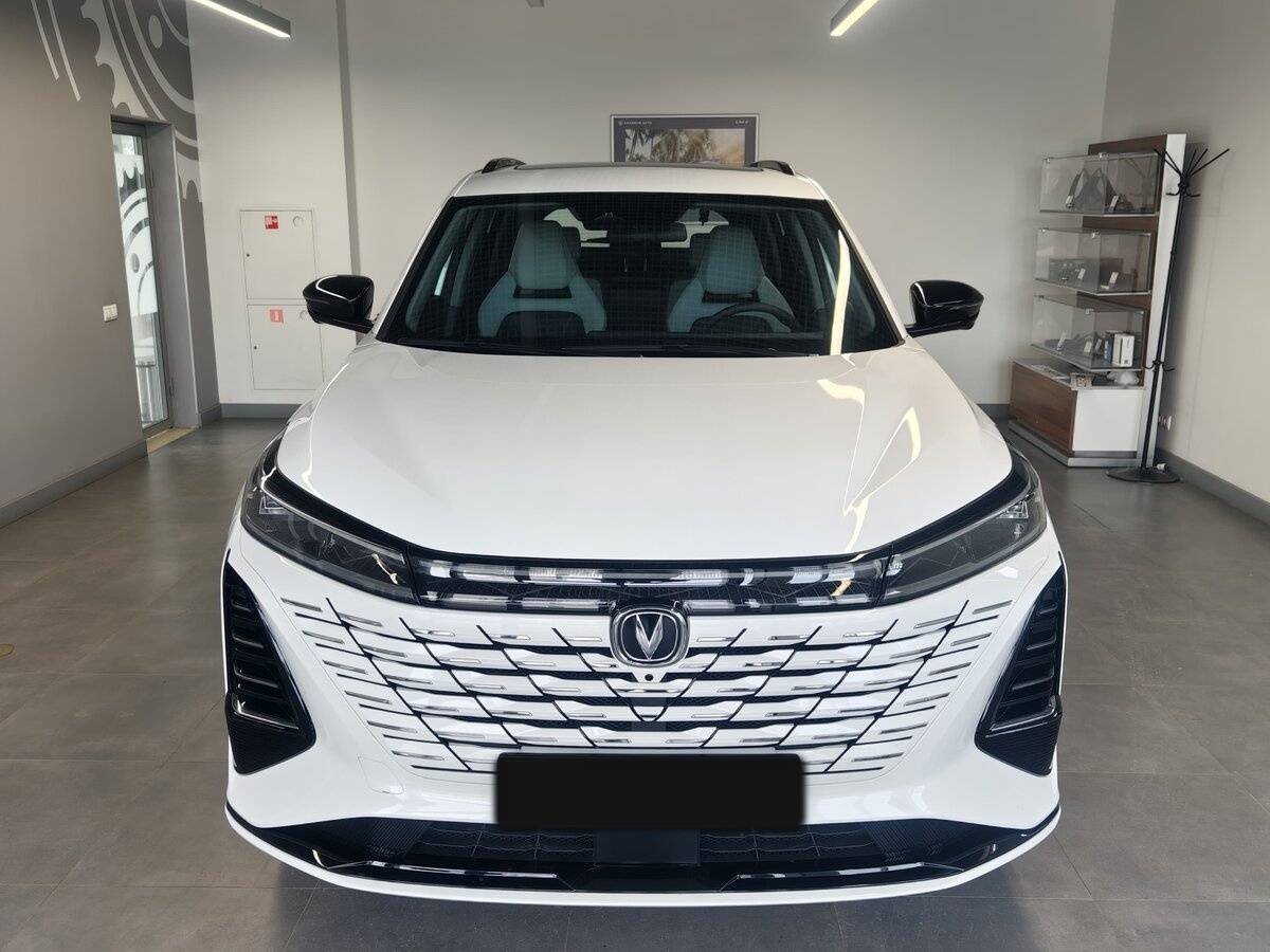 Changan CS75 Plus с пробегом — 2024 год. Фото: #1