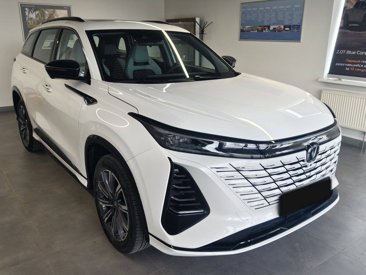 Changan CS75 Plus с пробегом — 2024 год. Фото: #2