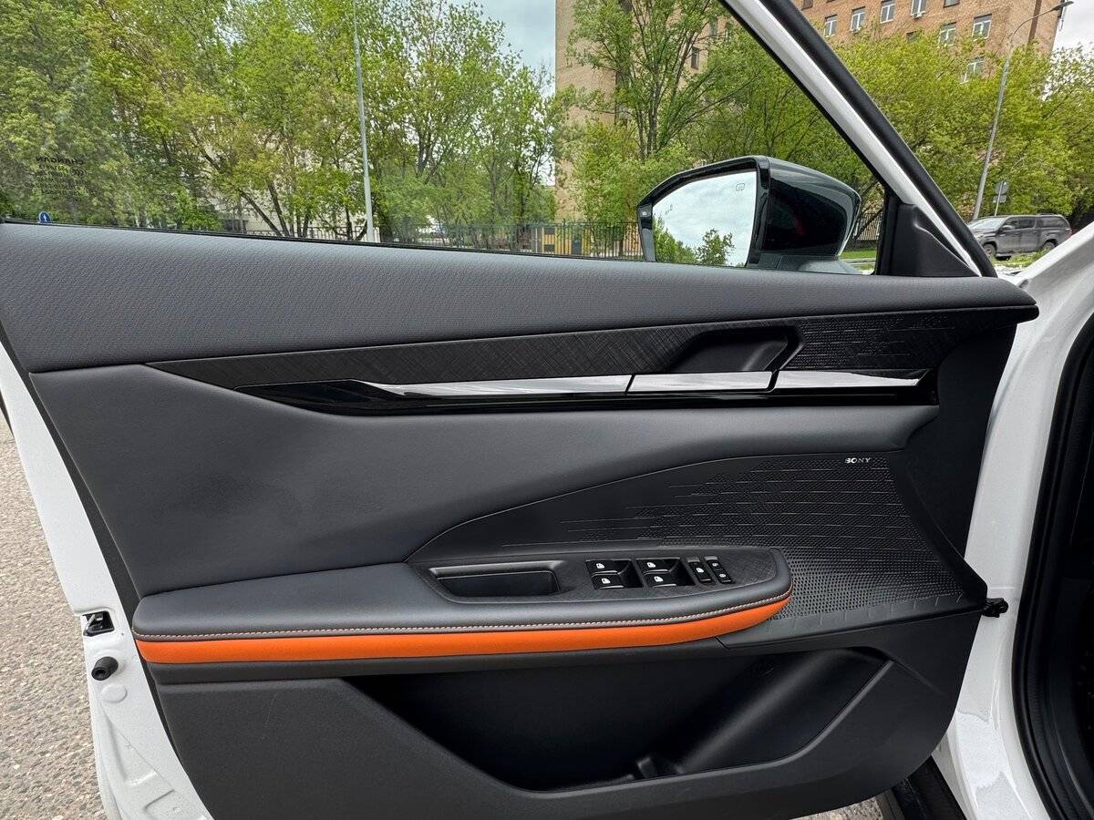 Changan UNI-V с пробегом — 2024 год. Фото: #19