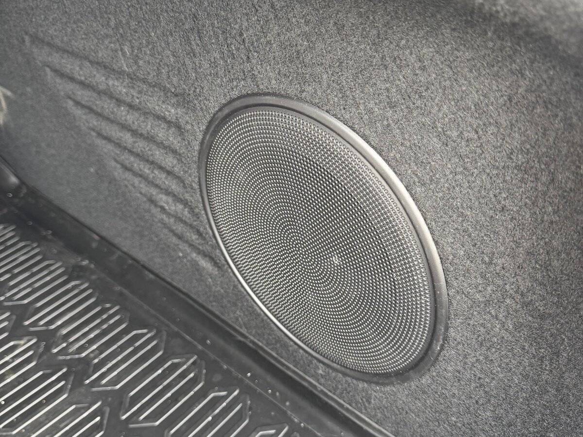 Changan UNI-V с пробегом — 2024 год. Фото: #20