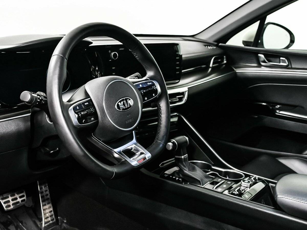Kia K5 с пробегом — 2020 год. Фото: #11