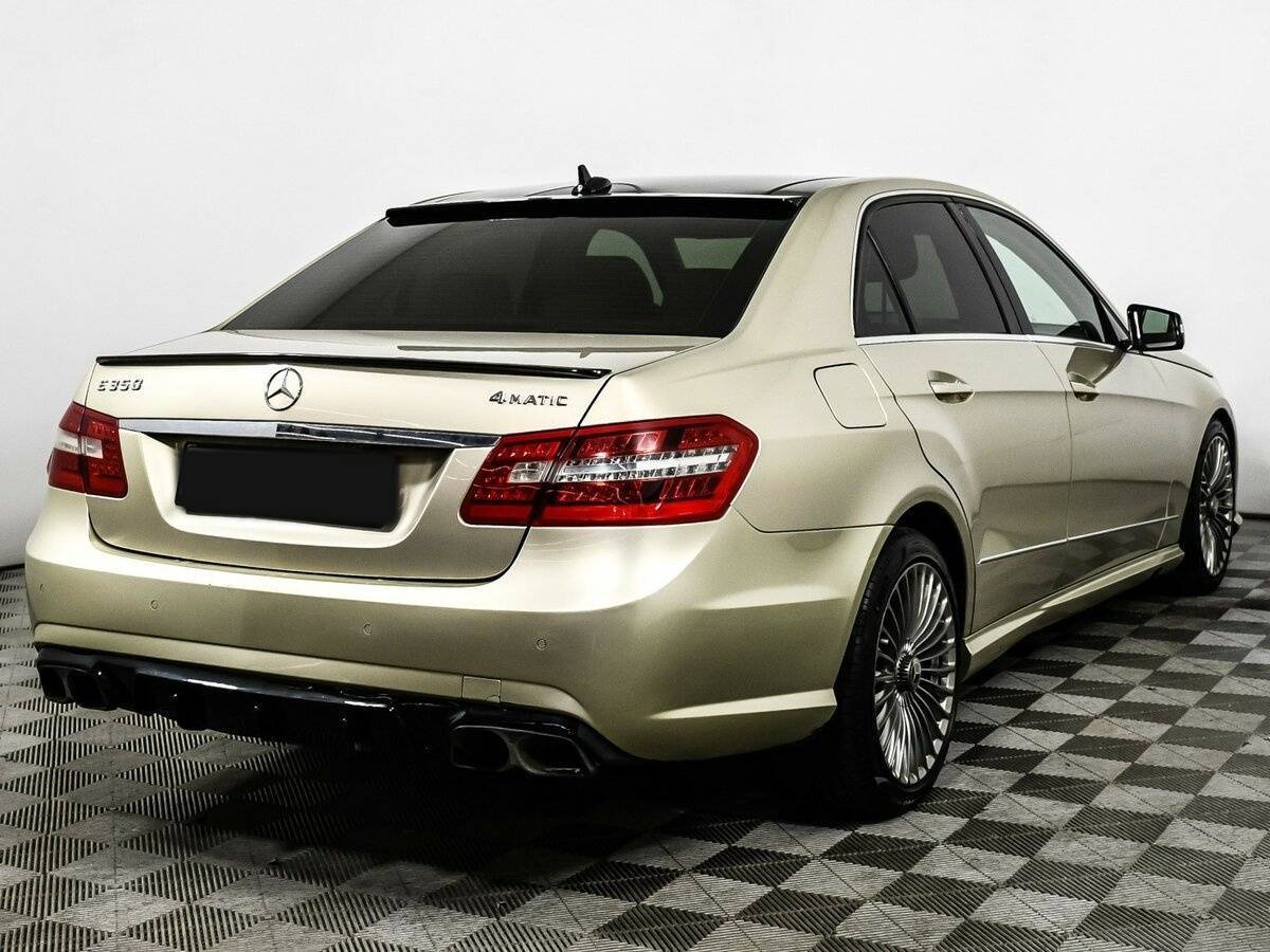 Mercedes-Benz E-Класс с пробегом — 2010 год. Фото: #4