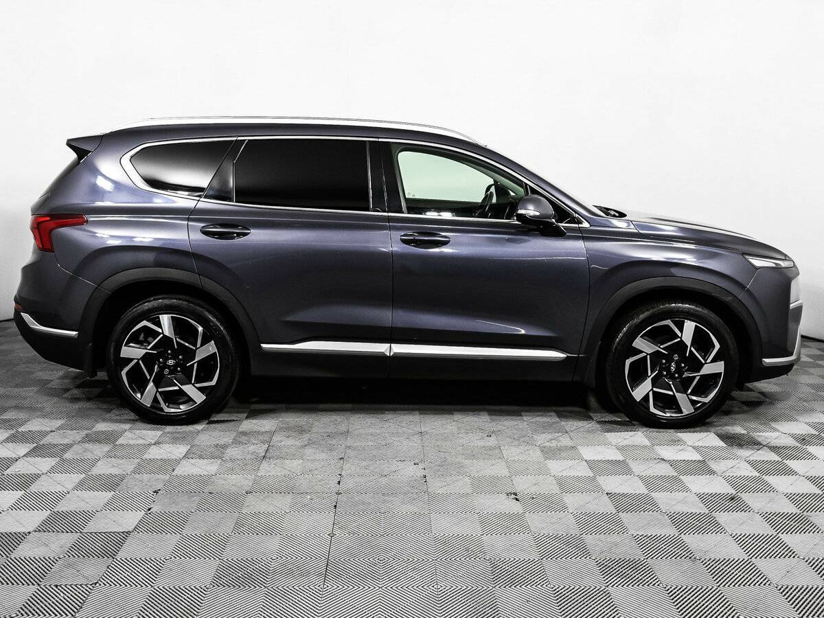 Hyundai Santa Fe с пробегом — 2021 год. Фото: #3
