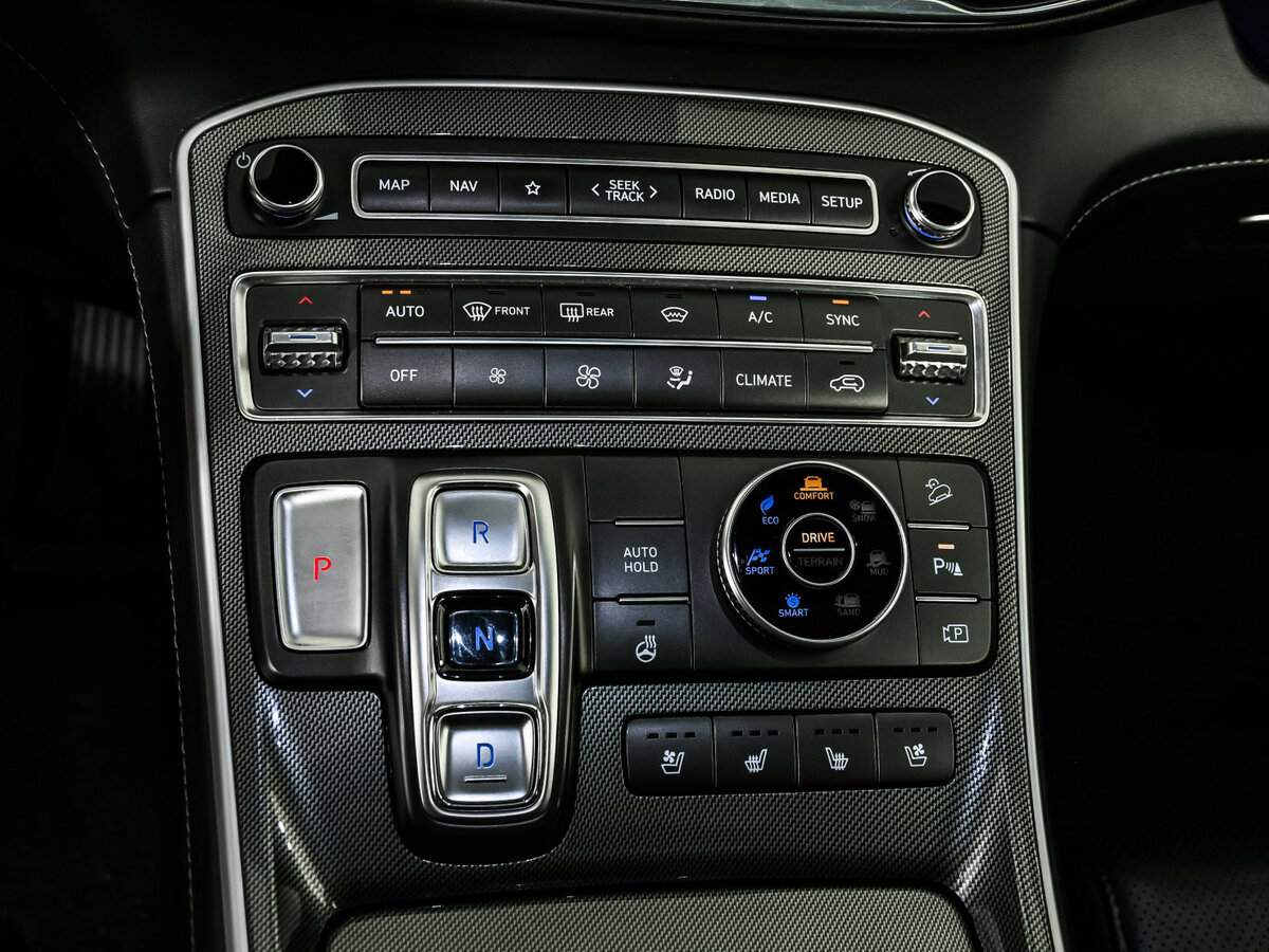 Hyundai Santa Fe с пробегом — 2021 год. Фото: #14