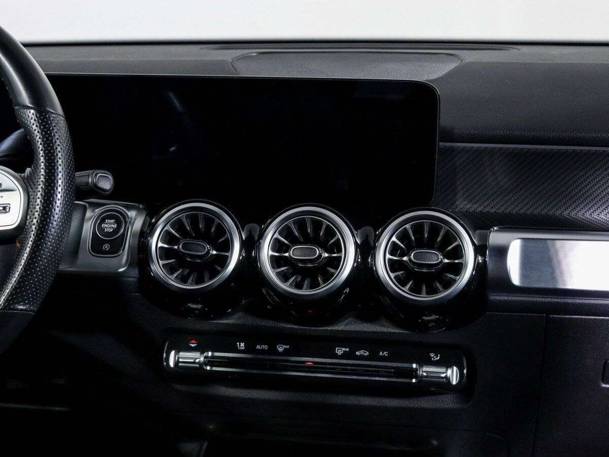 Mercedes-Benz GLB с пробегом — 2021 год. Фото: #7