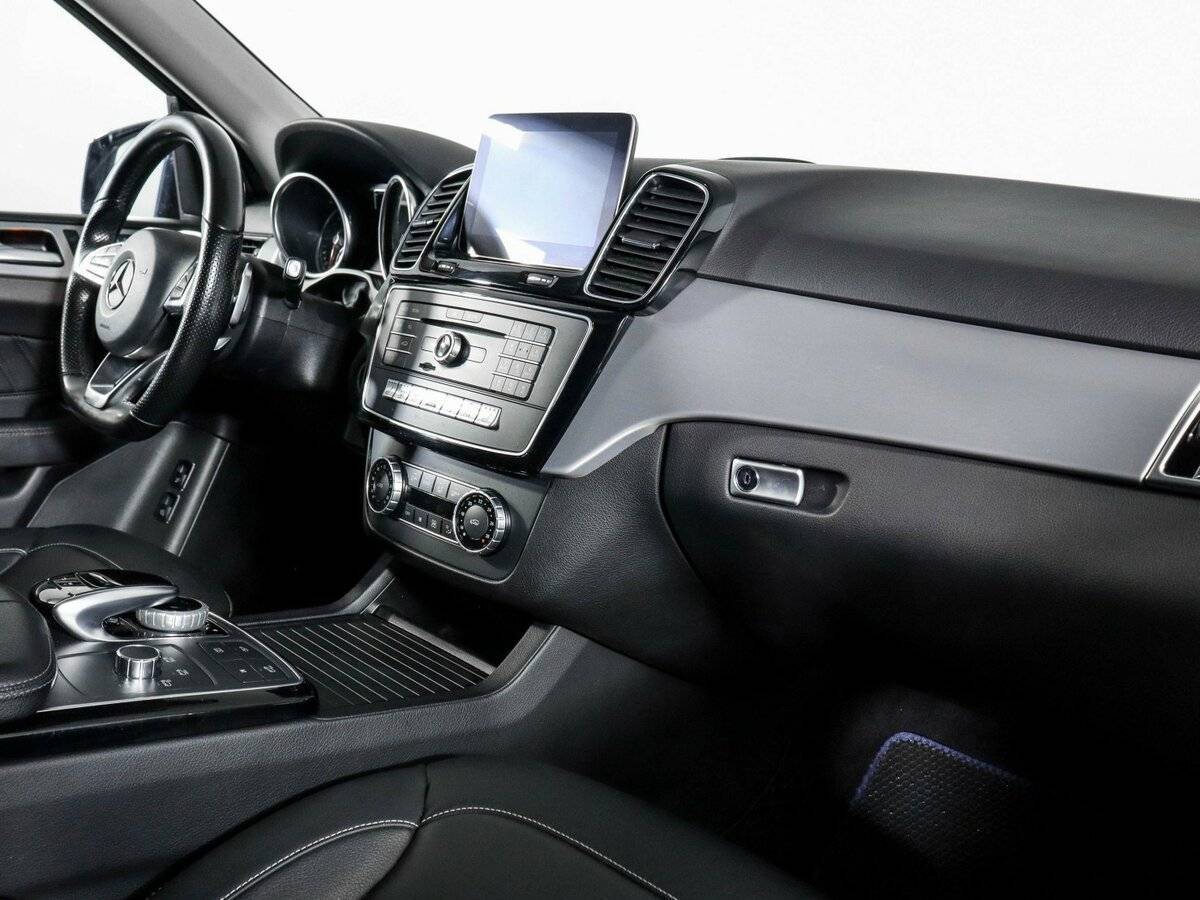 Mercedes-Benz GLE с пробегом — 2018 год. Фото: #5