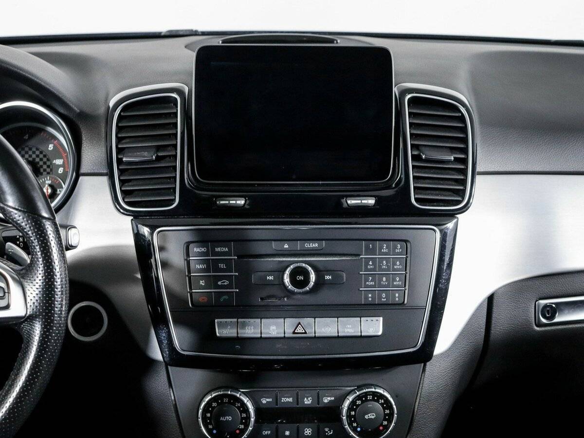 Mercedes-Benz GLE с пробегом — 2018 год. Фото: #9