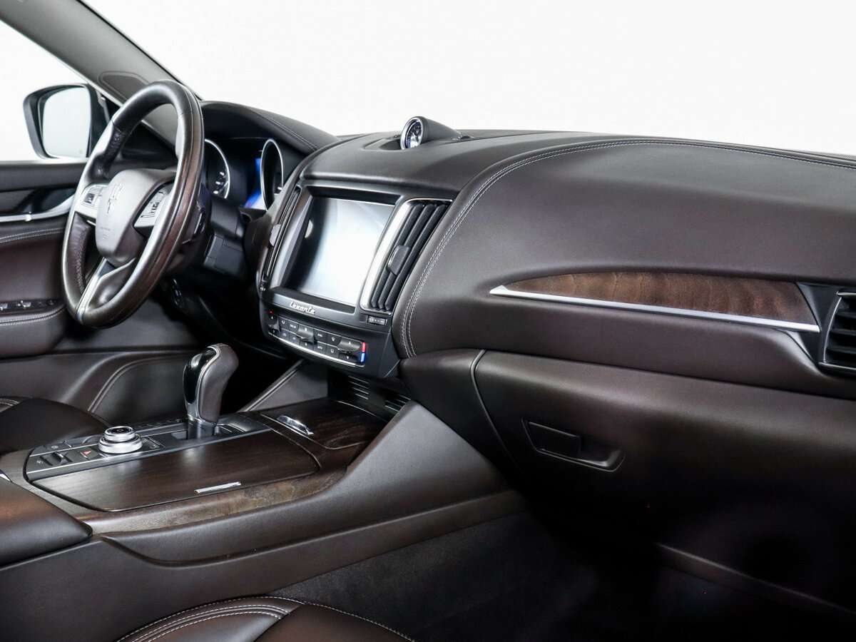 Maserati Levante с пробегом — 2018 год. Фото: #4
