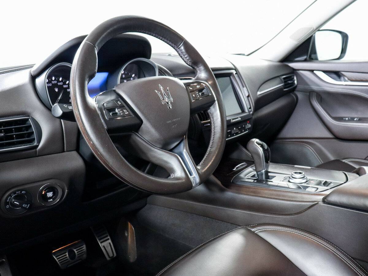 Maserati Levante с пробегом — 2018 год. Фото: #9