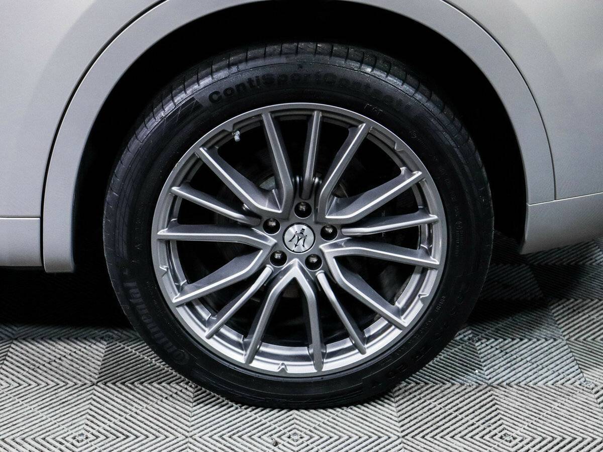 Maserati Levante с пробегом — 2018 год. Фото: #10