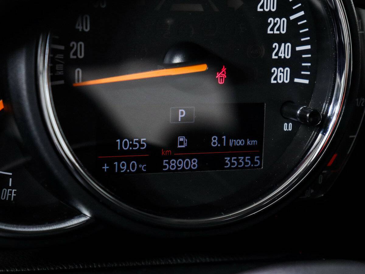 Mini Hatch с пробегом — 2019 год. Фото: #10