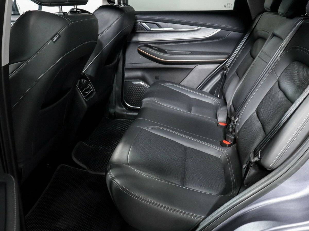 EXEED LX с пробегом — 2022 год. Фото: #8