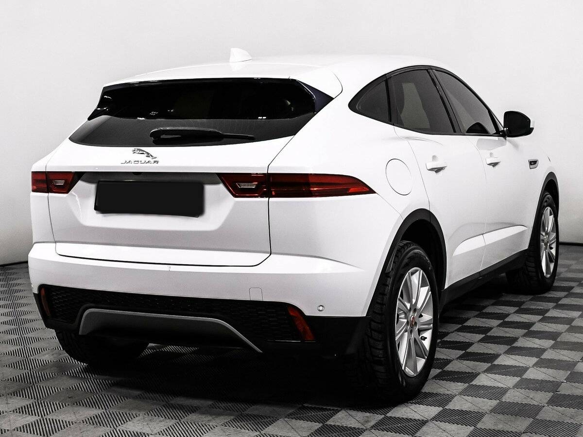 Jaguar E-Pace с пробегом — 2018 год. Фото: #4