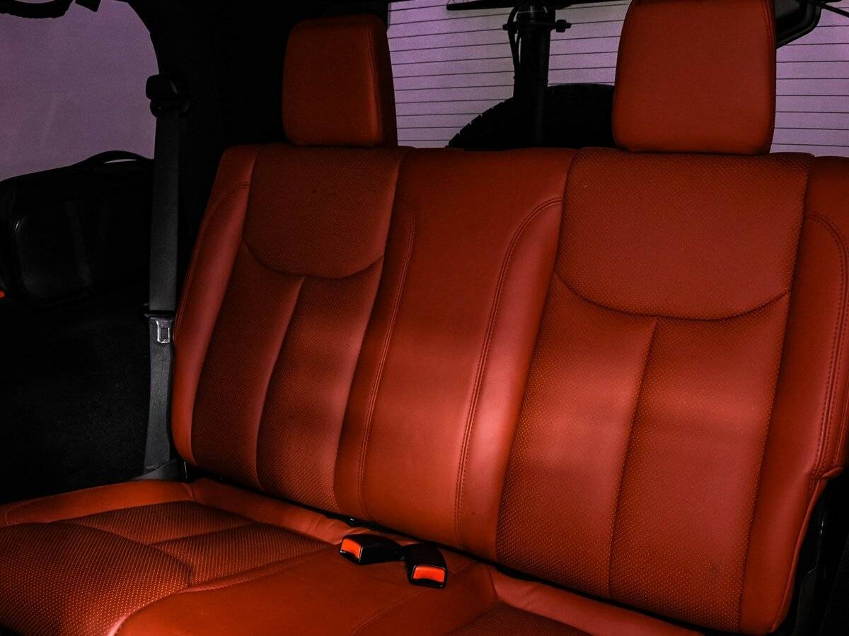 Jeep Wrangler с пробегом — 2014 год. Фото: #12