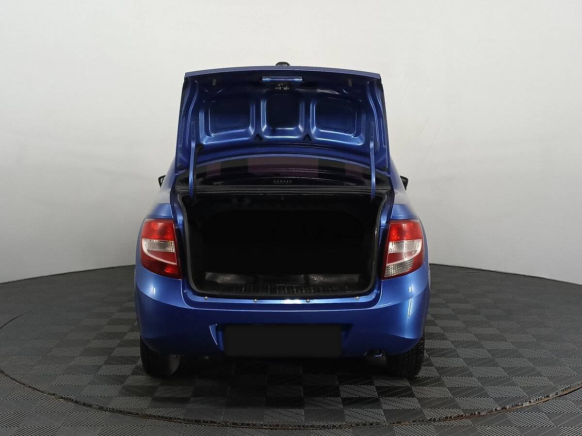 Lada (ВАЗ) Granta с пробегом — 2017 год. Фото: #7