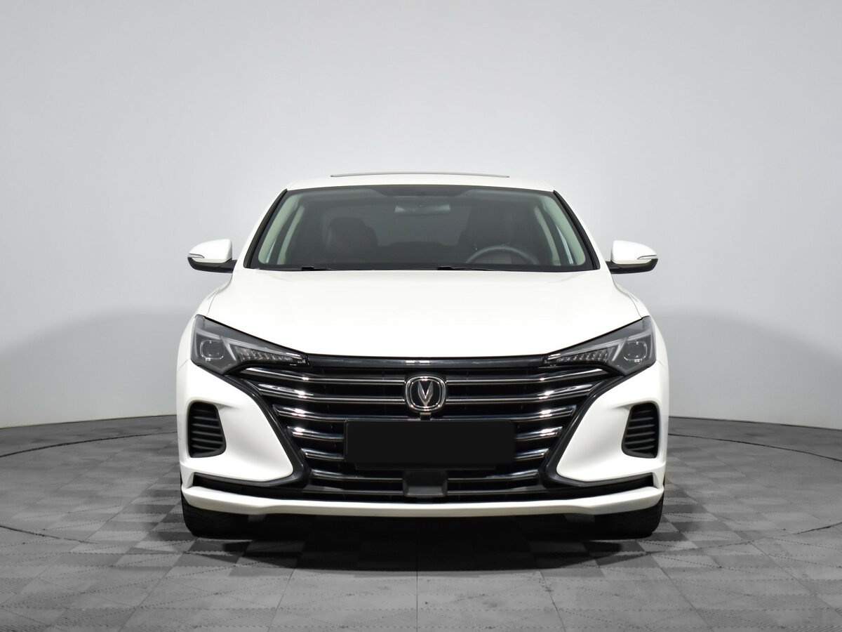 Changan Eado Plus с пробегом — 2023 год. Фото: #1