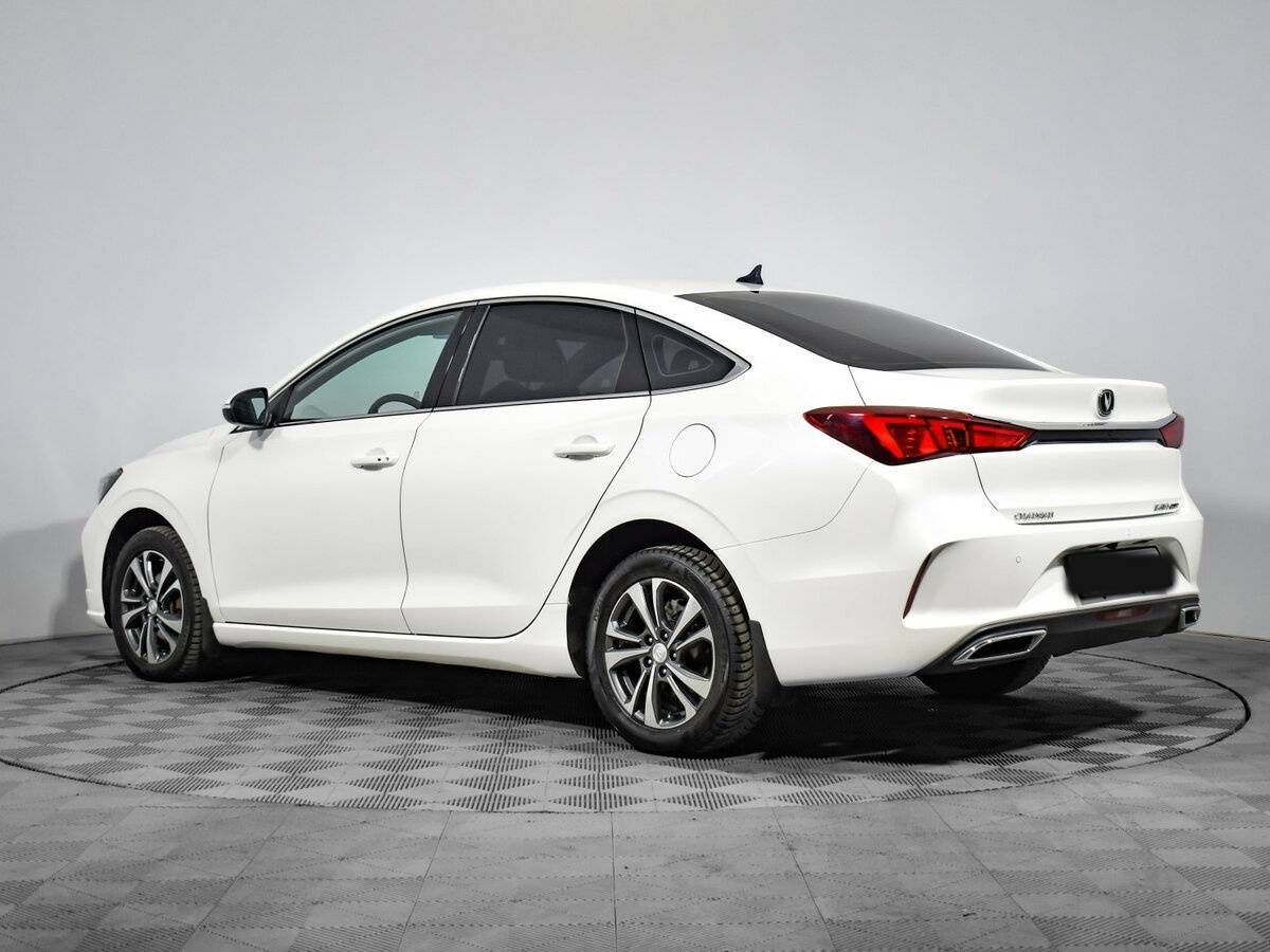 Changan Eado Plus с пробегом — 2023 год. Фото: #5