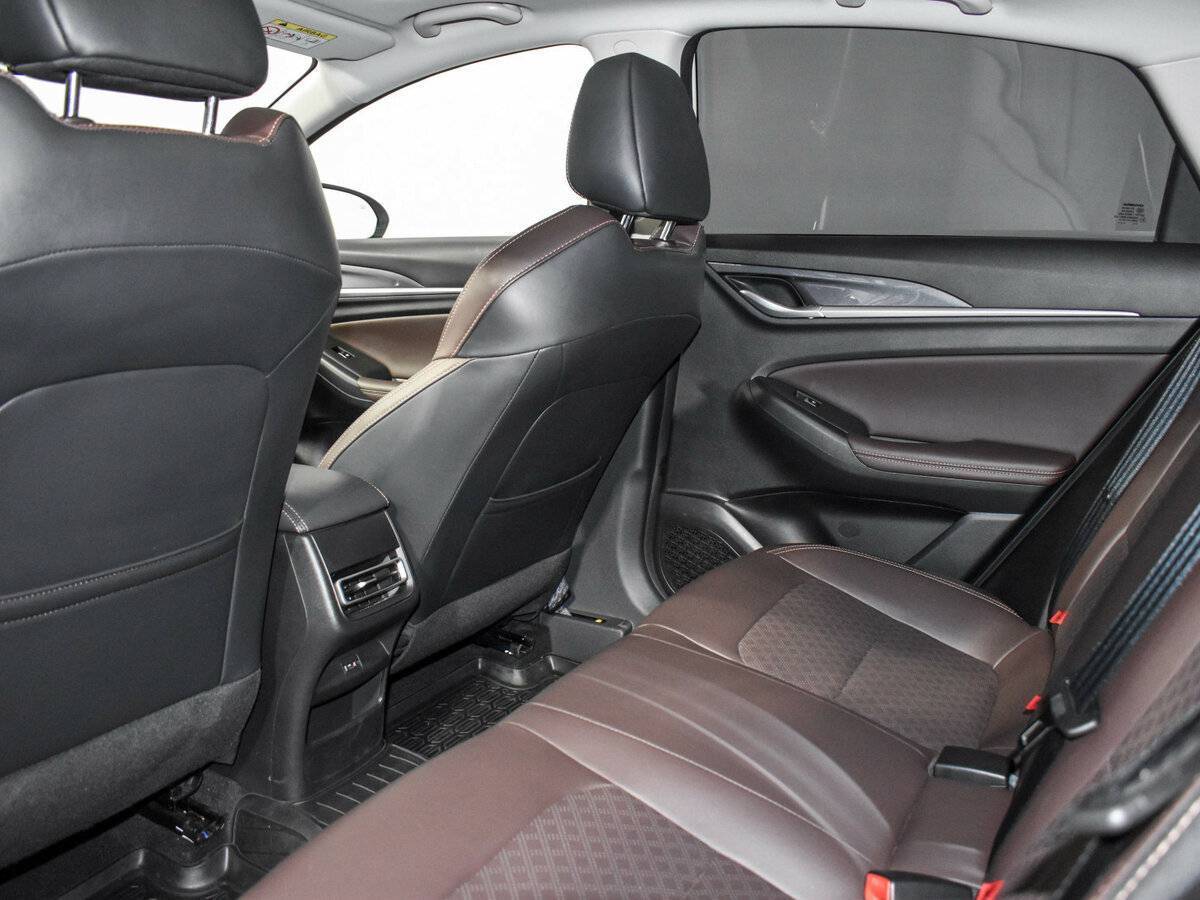 Changan Eado Plus с пробегом — 2023 год. Фото: #10