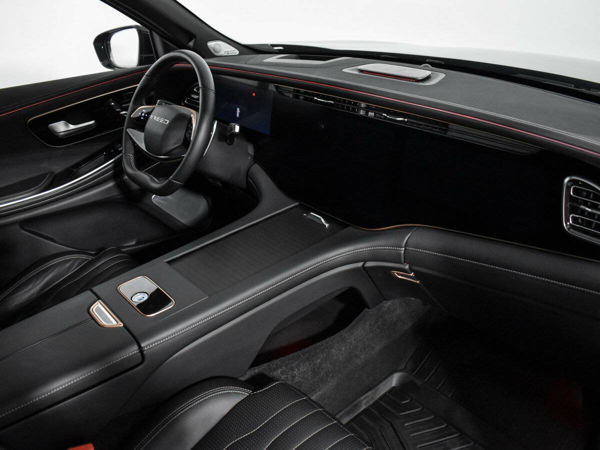 EXEED VX с пробегом — 2023 год. Фото: #11