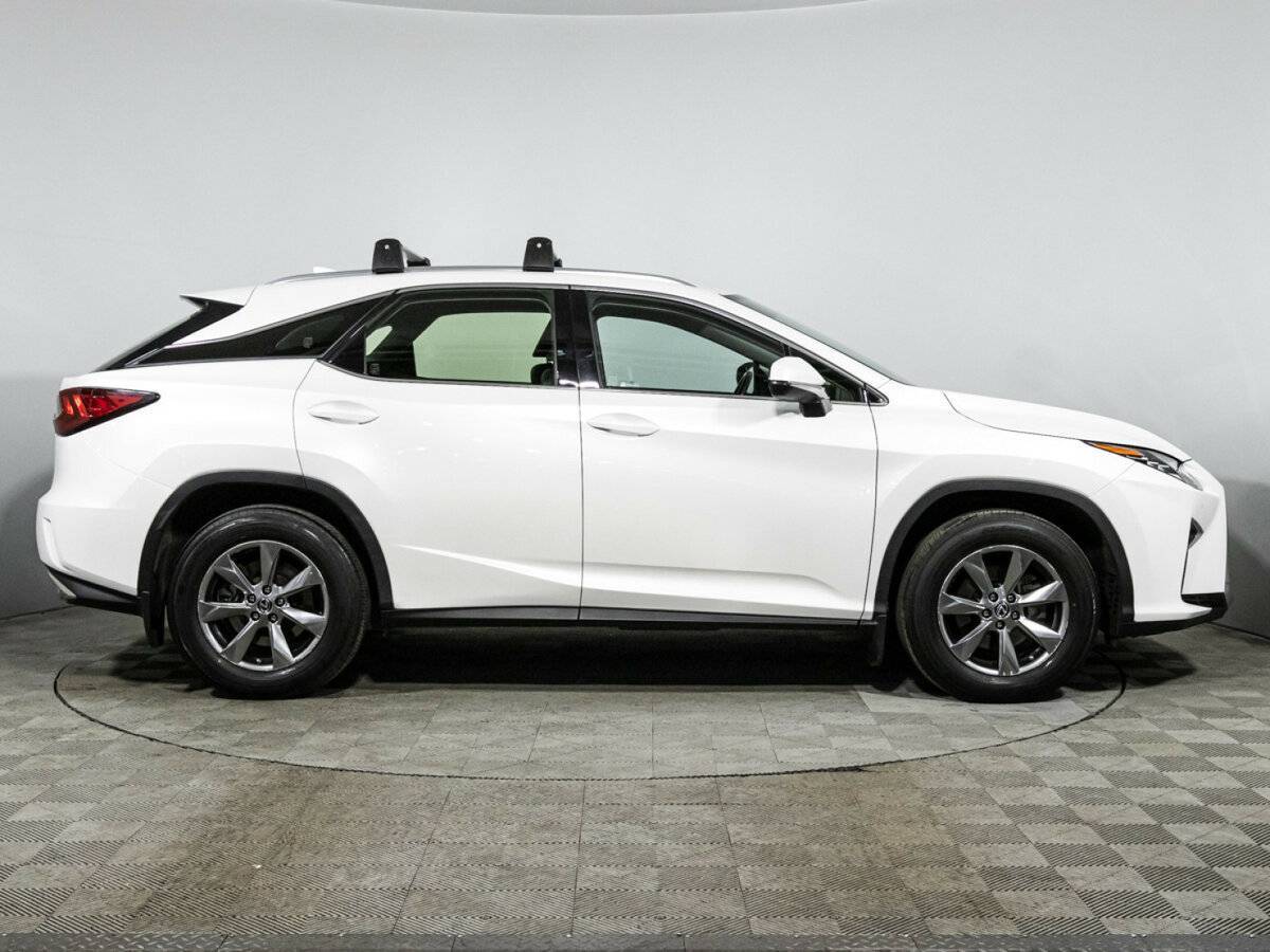 Lexus RX с пробегом — 2018 год. Фото: #3