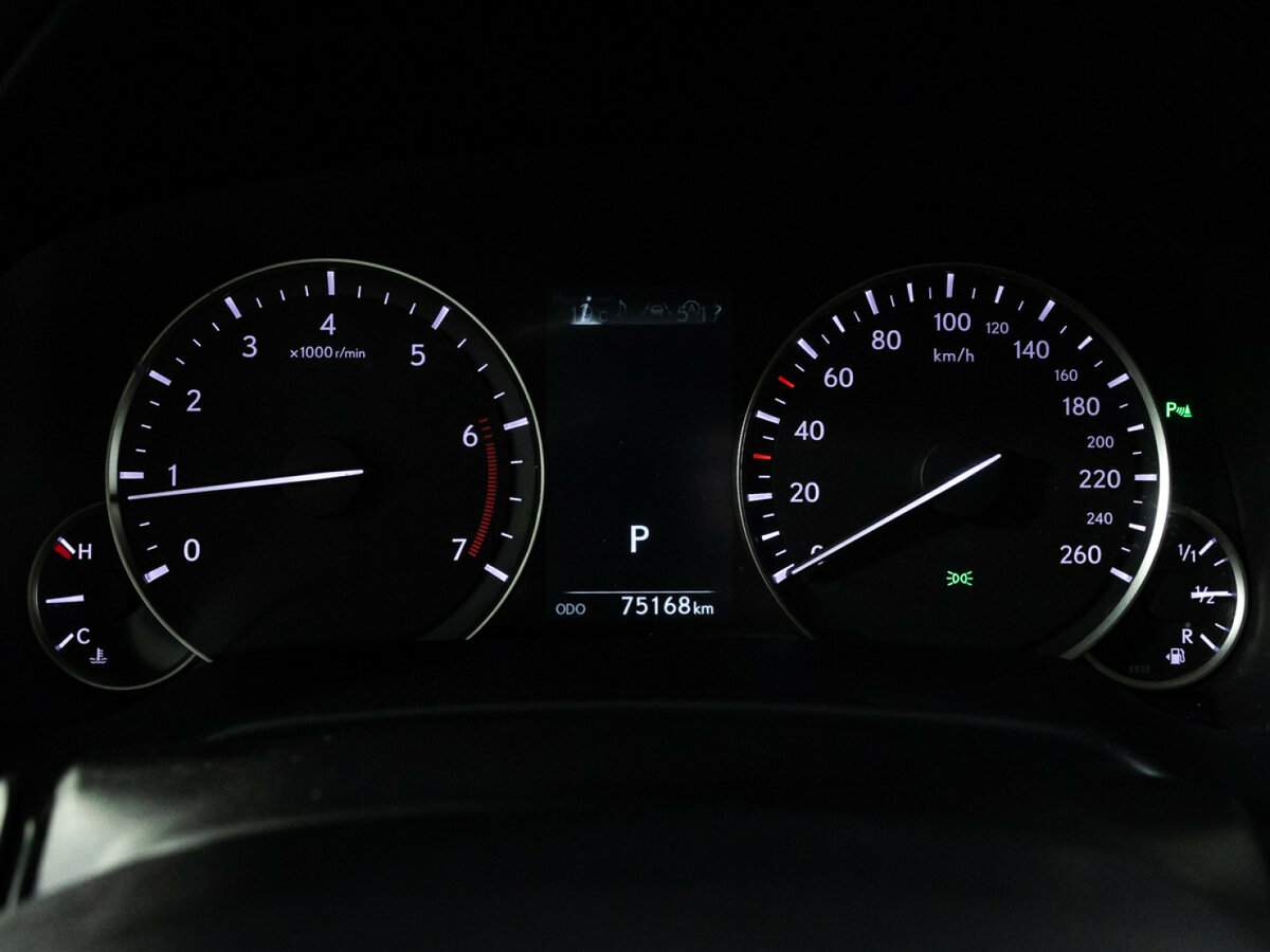 Lexus RX с пробегом — 2018 год. Фото: #11