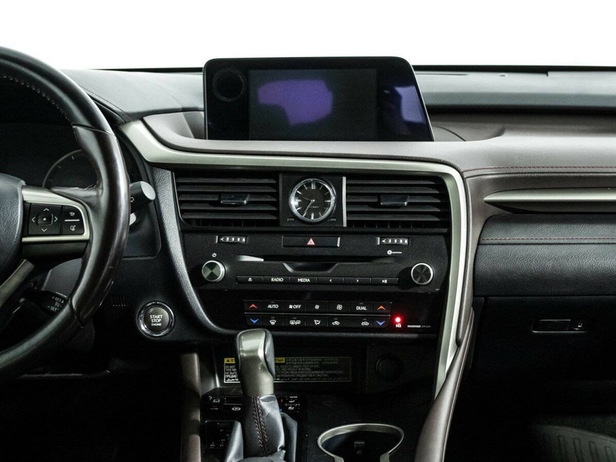 Lexus RX с пробегом — 2018 год. Фото: #13