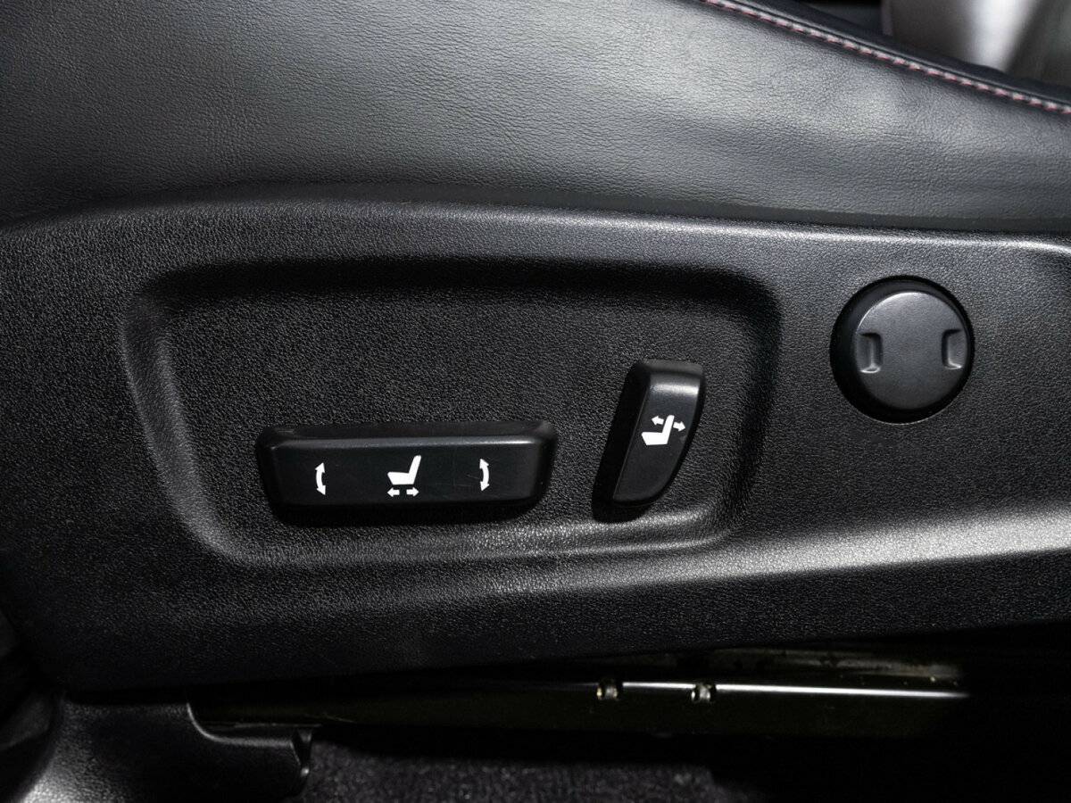 Lexus RX с пробегом — 2018 год. Фото: #16