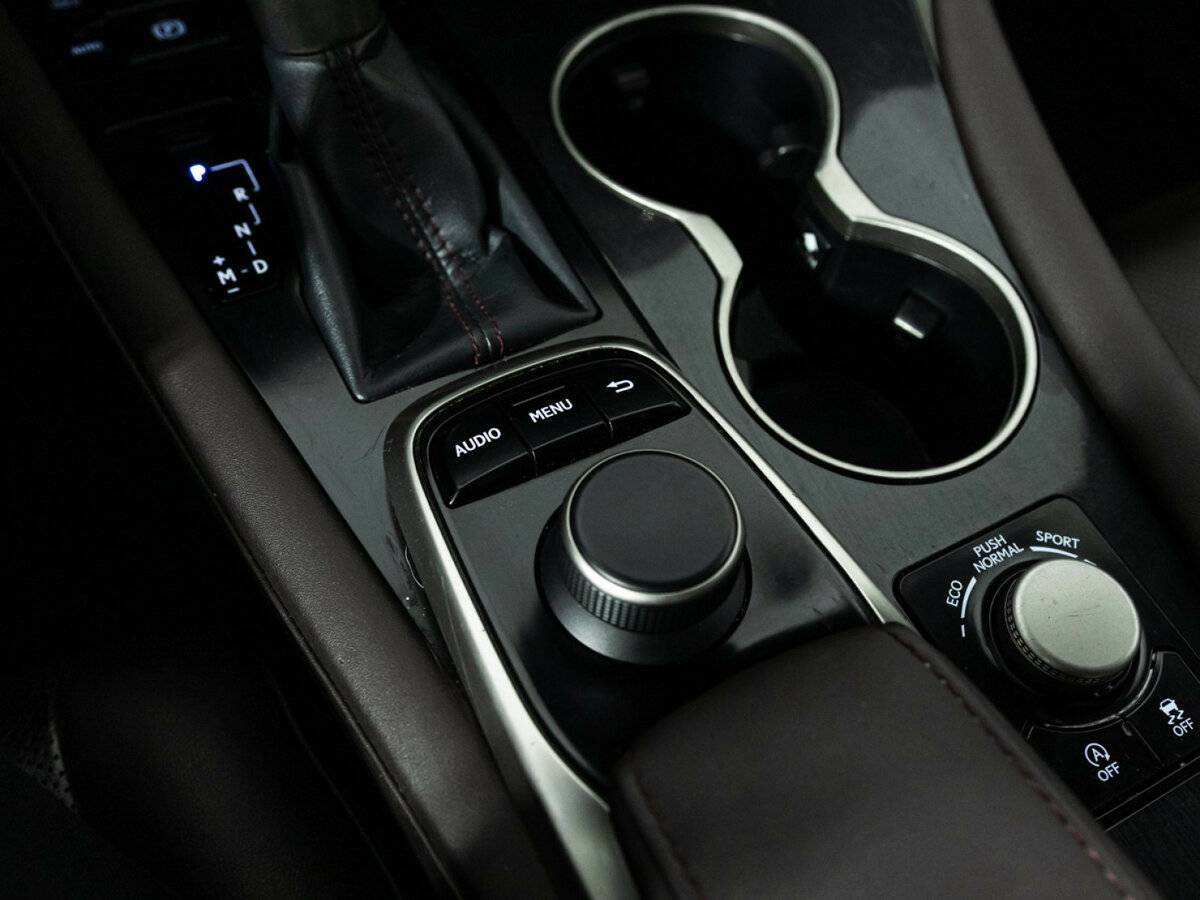 Lexus RX с пробегом — 2018 год. Фото: #21