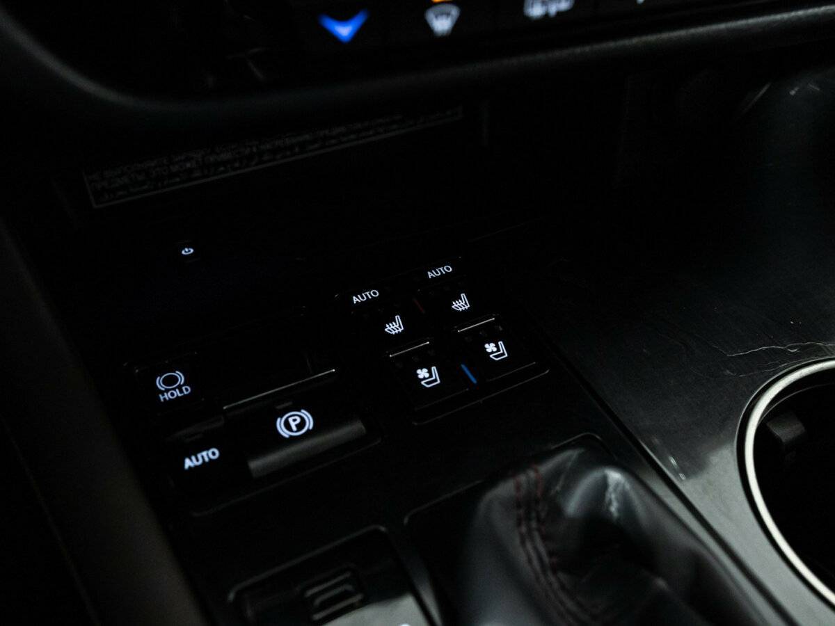 Lexus RX с пробегом — 2018 год. Фото: #23