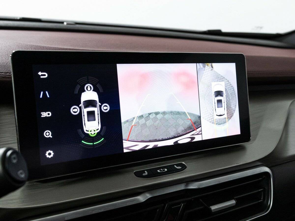 Geely Coolray с пробегом — 2023 год. Фото: #15