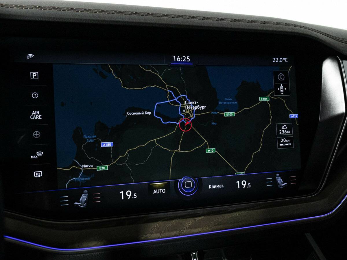 Volkswagen Touareg с пробегом — 2020 год. Фото: #21