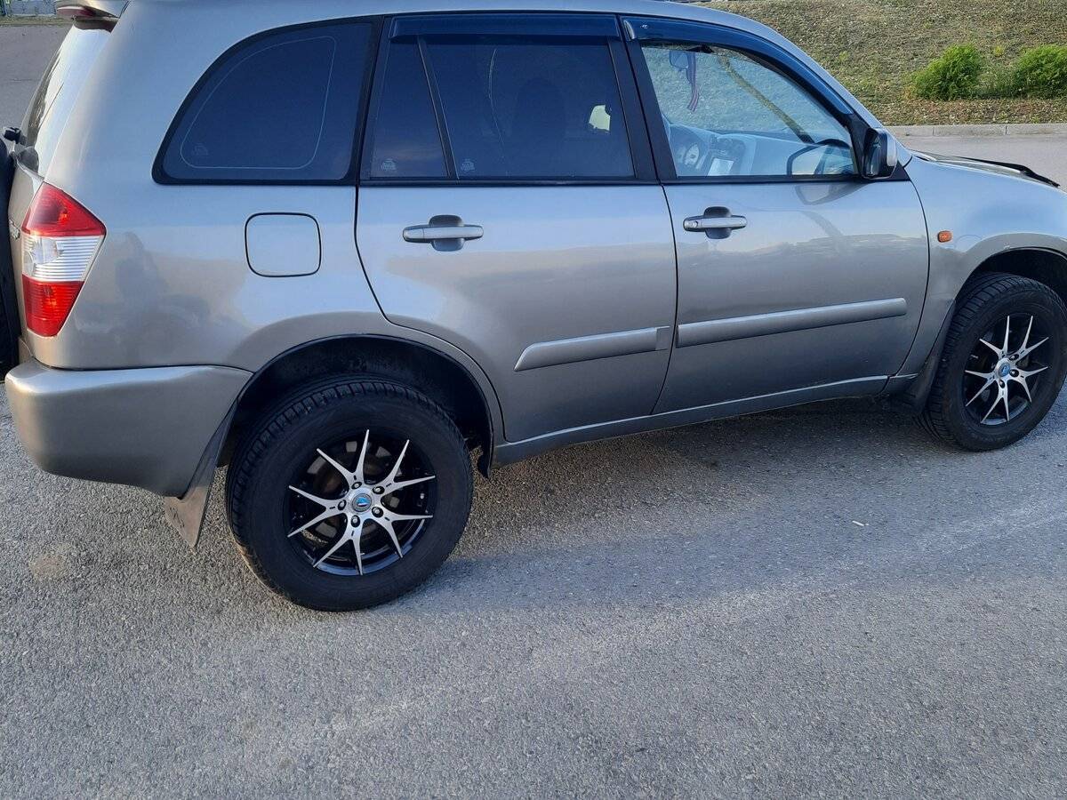 Chery Tiggo (T11) с пробегом — 2009 год. Фото: #7