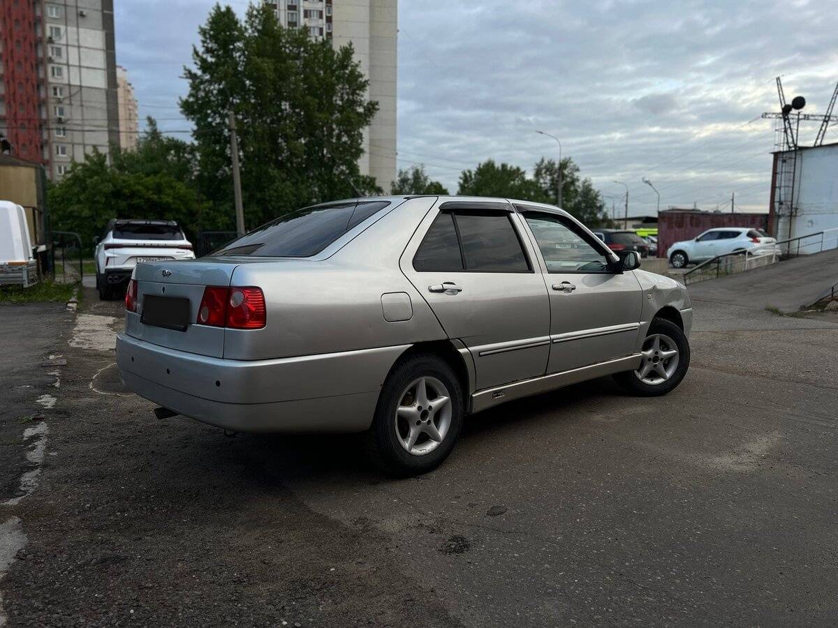 Chery Amulet (A15) с пробегом — 2006 год. Фото: #4