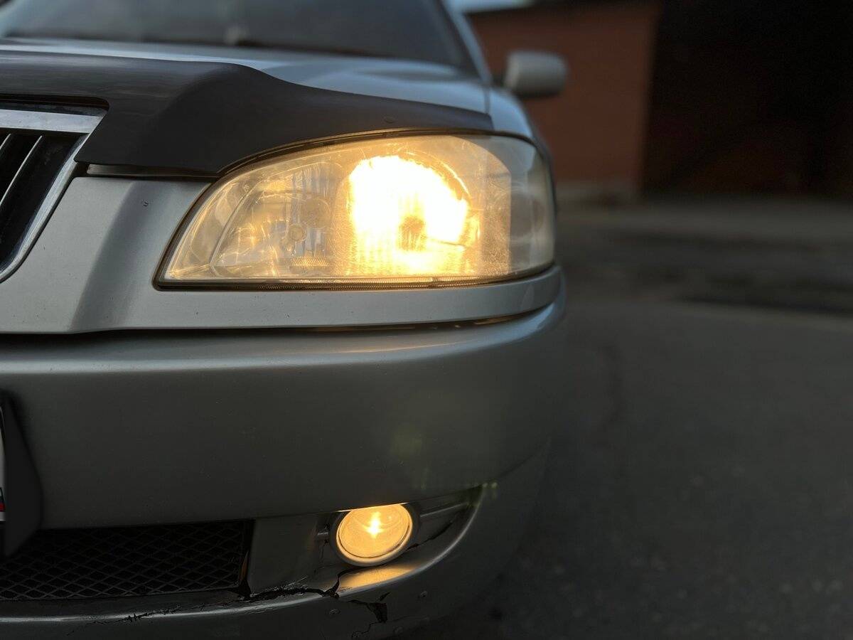 Chery Amulet (A15) с пробегом — 2006 год. Фото: #12