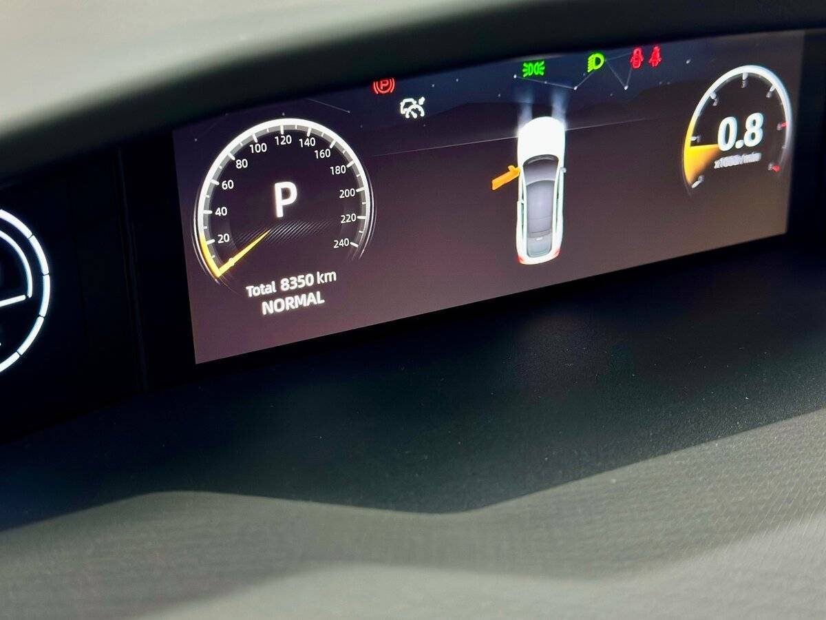 Changan UNI-V с пробегом — 2024 год. Фото: #8