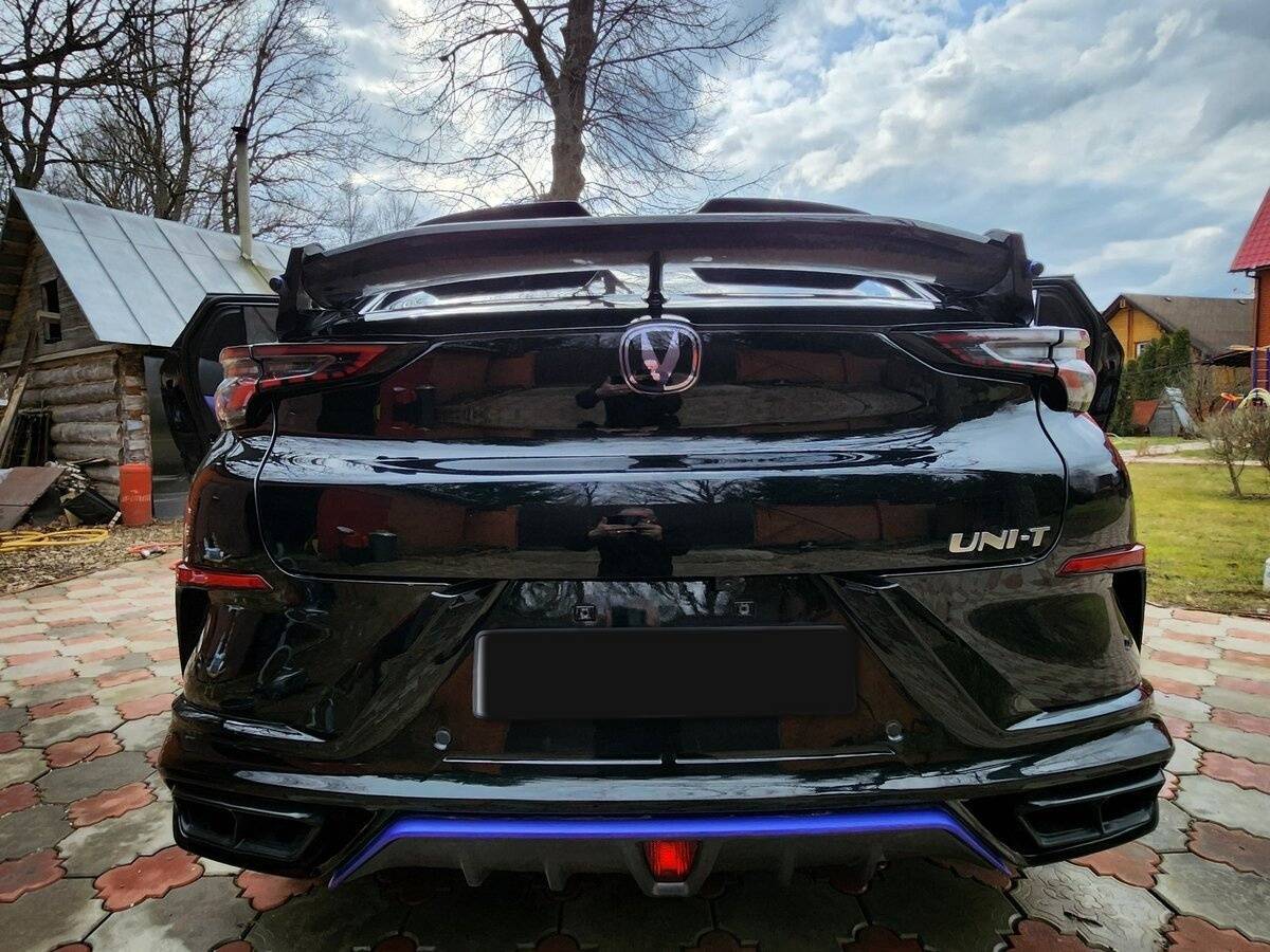 Changan UNI-T с пробегом — 2023 год. Фото: #1