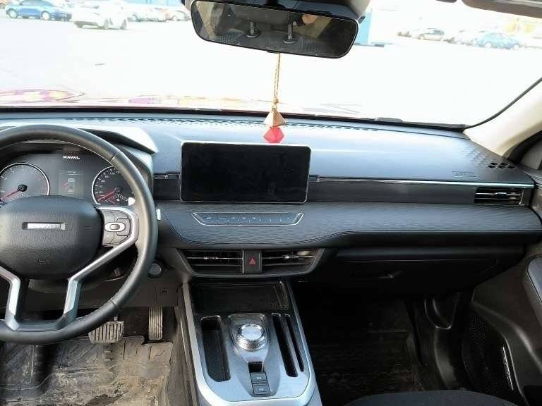 Haval Jolion с пробегом — 2024 год. Фото: #4