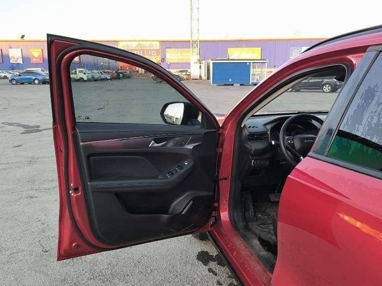 Haval Jolion с пробегом — 2024 год. Фото: #6