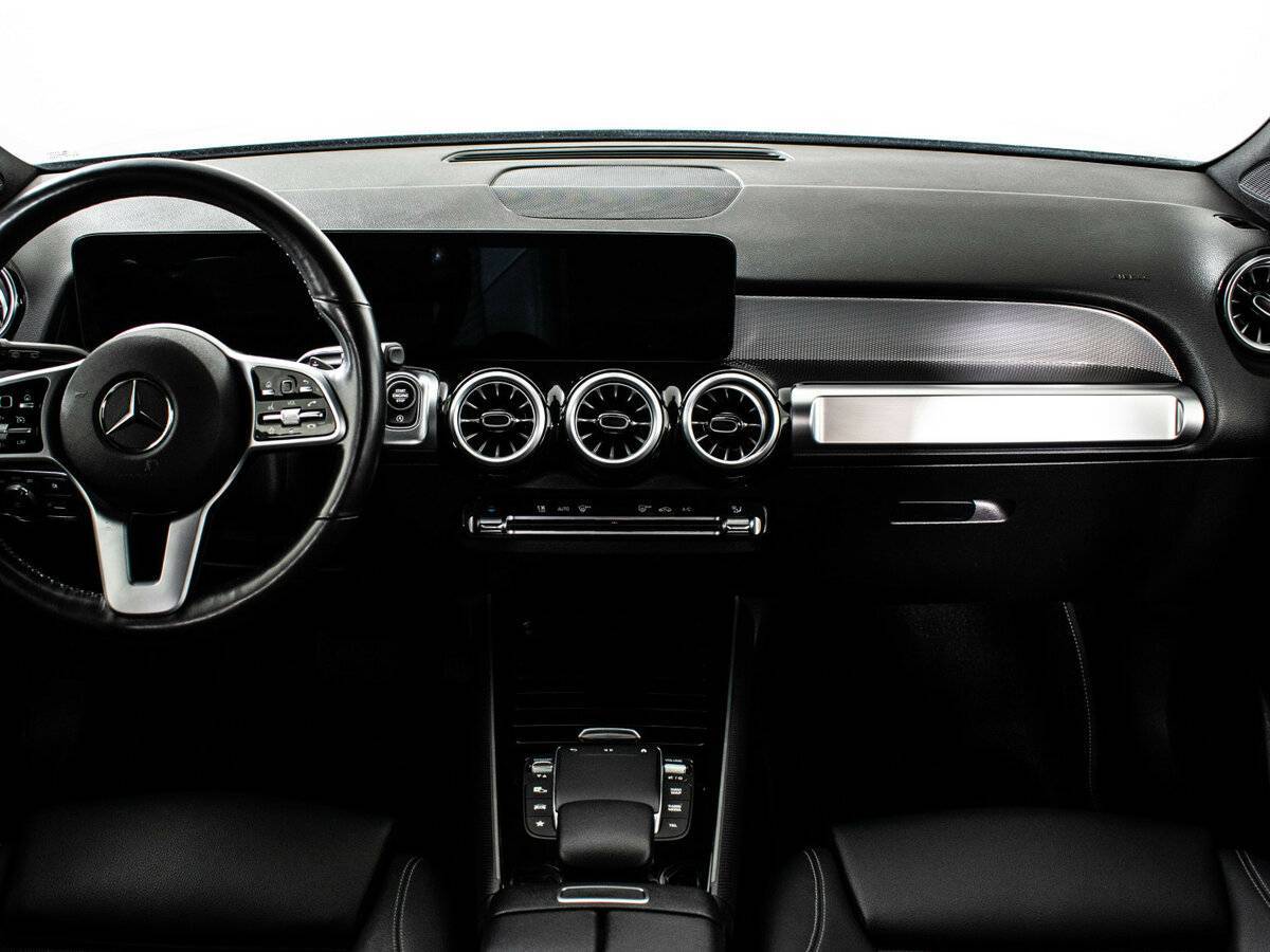 Mercedes-Benz GLB с пробегом — 2021 год. Фото: #10