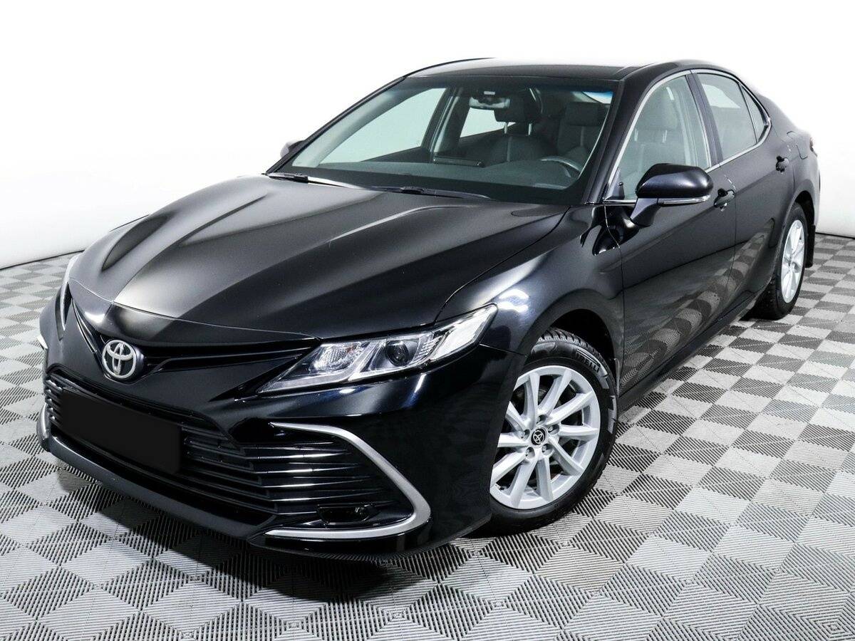 Toyota Camry с пробегом — 2021 год. Фото: #13