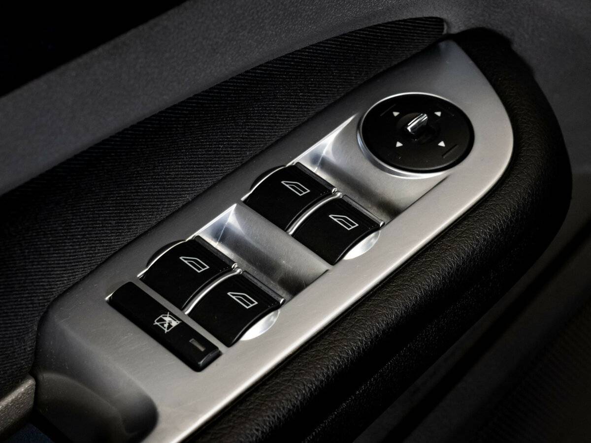 Ford Focus с пробегом — 2009 год. Фото: #12