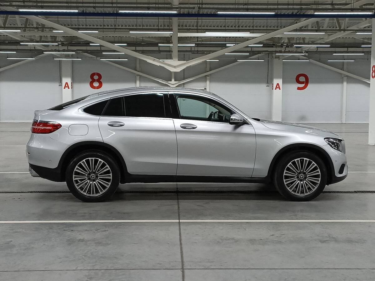 Mercedes-Benz GLC с пробегом — 2017 год. Фото: #3