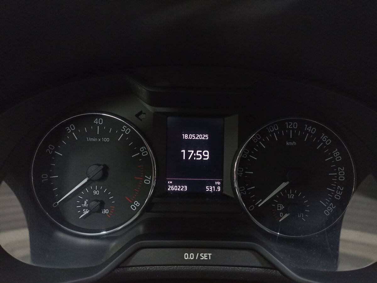 Skoda Octavia с пробегом — 2013 год. Фото: #12