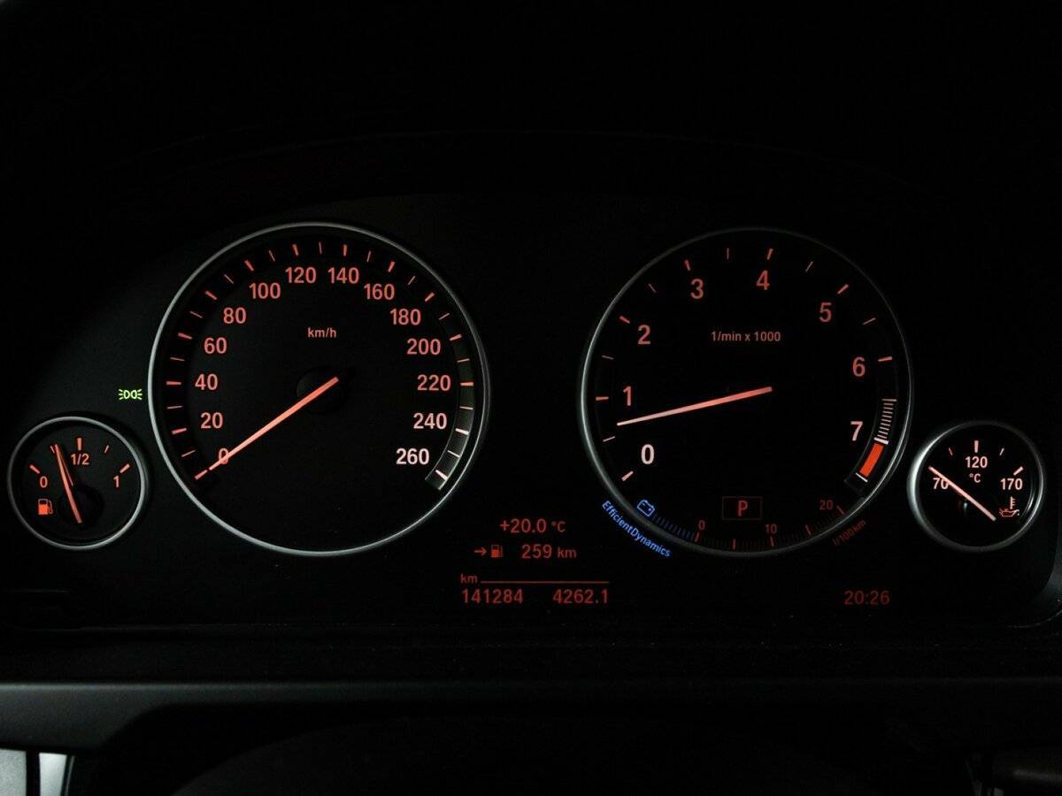 BMW X5 с пробегом — 2015 год. Фото: #10