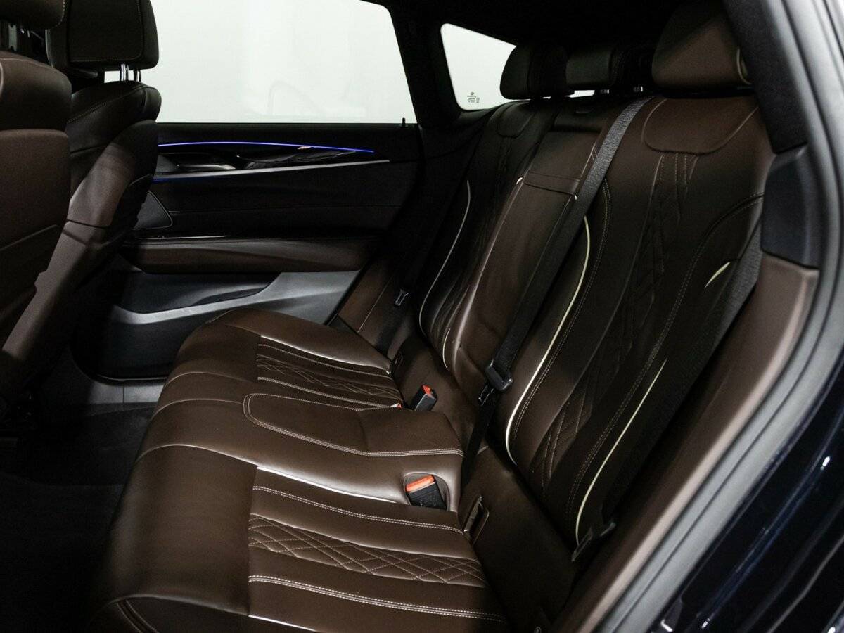 BMW 6 серии с пробегом — 2018 год. Фото: #9