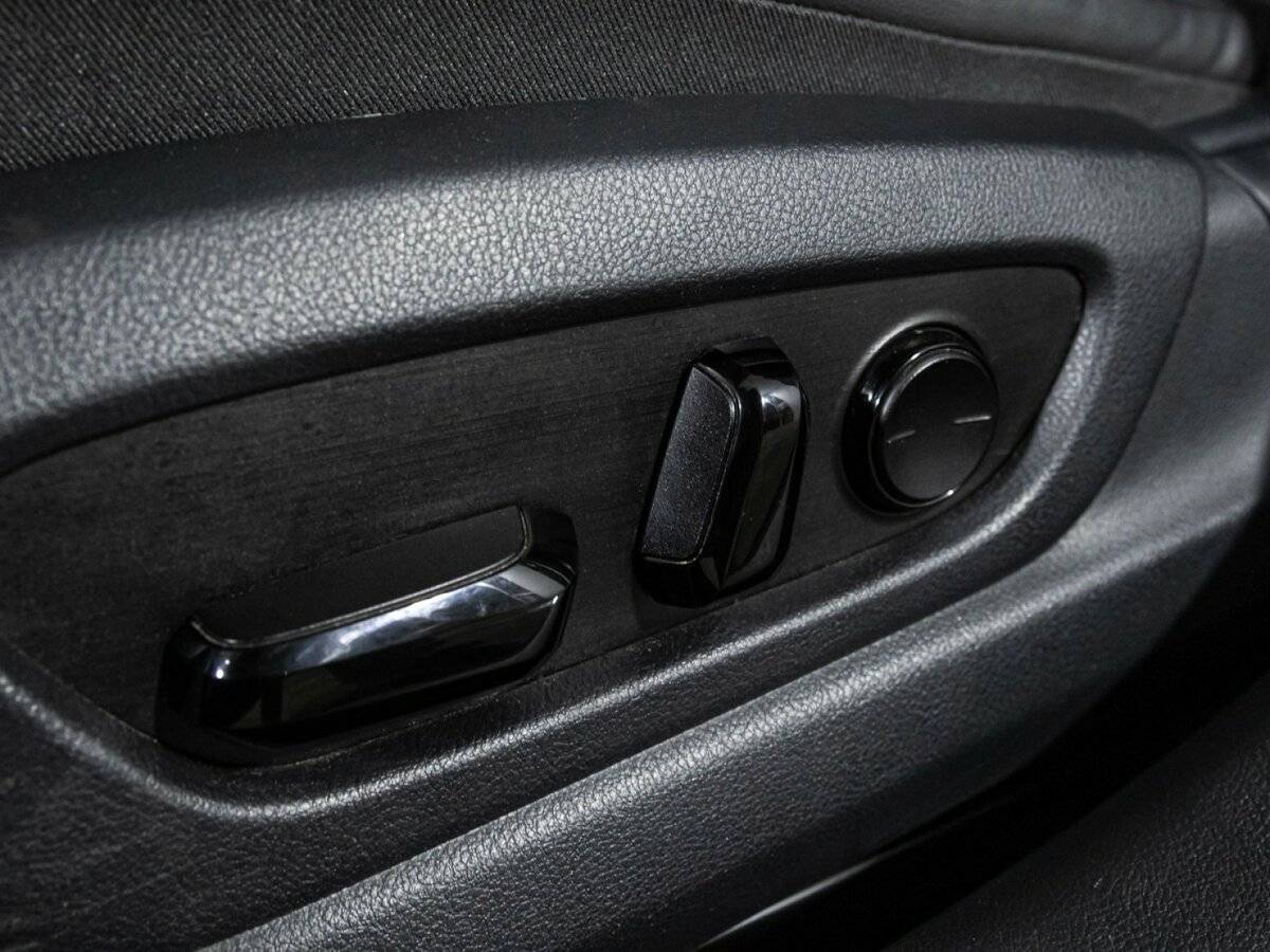 Lexus ES с пробегом — 2021 год. Фото: #15